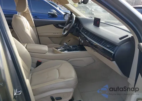 2017 Audi Q7 3.0T Premium из США, поврежденный, VIN WA1LAAF70HD025404